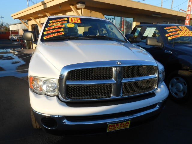 2005 Dodge Ram 1500 Ext WT