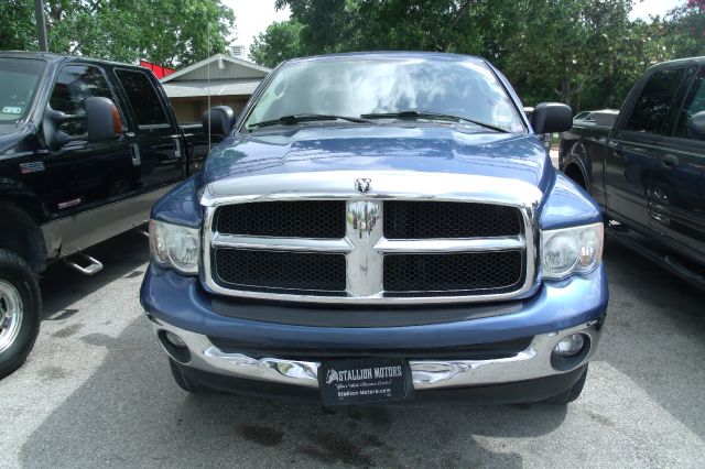 2005 Dodge Ram 1500 4dr 114 WB XLT 4WD