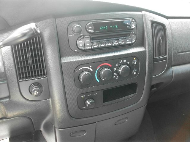 2005 Dodge Ram 1500 Ext WT