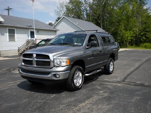 2005 Dodge Ram 1500 Fleetside EXT CAB 4X4