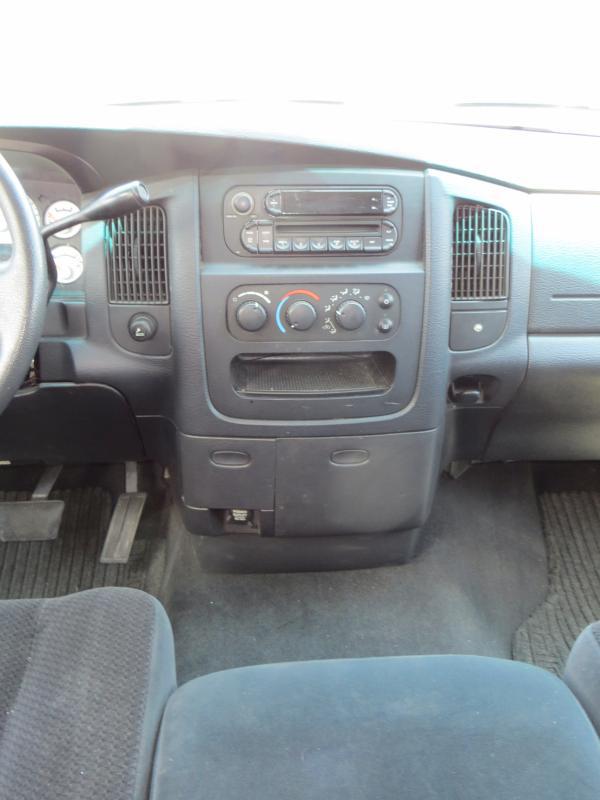 2005 Dodge Ram 1500 L300 2