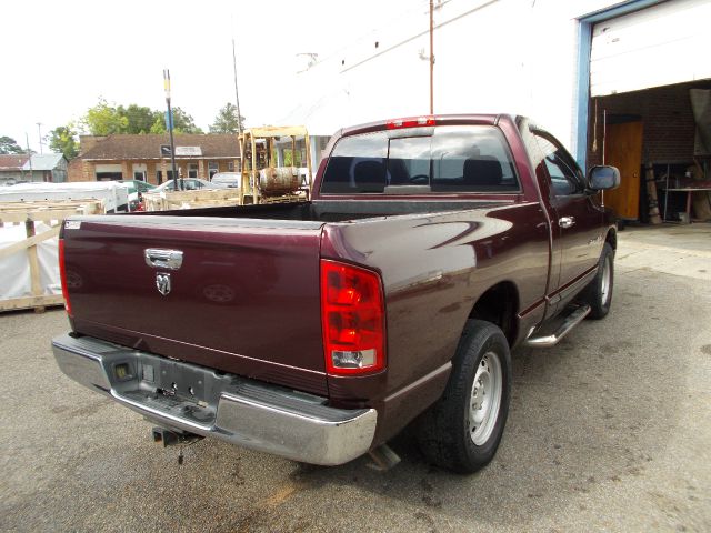 2005 Dodge Ram 1500 4dr Touring