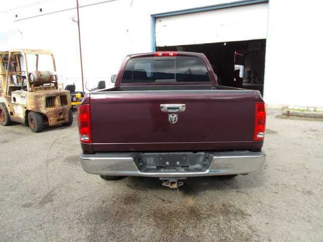 2005 Dodge Ram 1500 4dr Touring