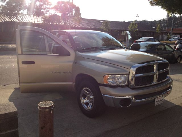 2005 Dodge Ram 1500 Ext WT