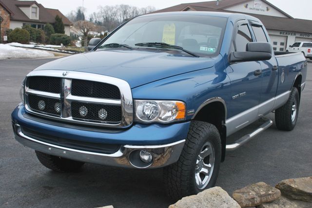 2005 Dodge Ram 1500 4dr 4WD EXT LS 4x4 SUV