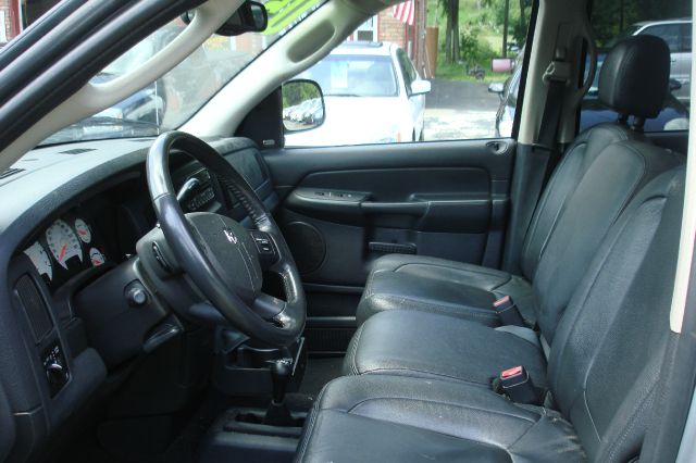 2005 Dodge Ram 1500 Ext WT