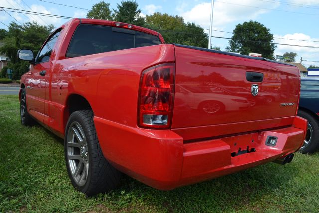 2005 Dodge Ram 1500 328ica