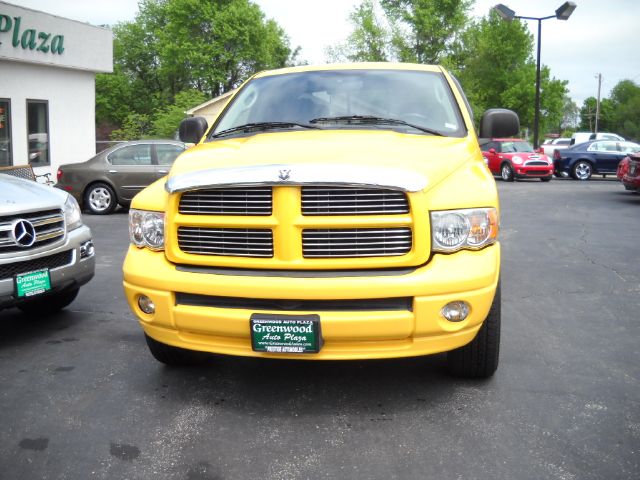 2005 Dodge Ram 1500 4dr 114 WB XLT 4WD