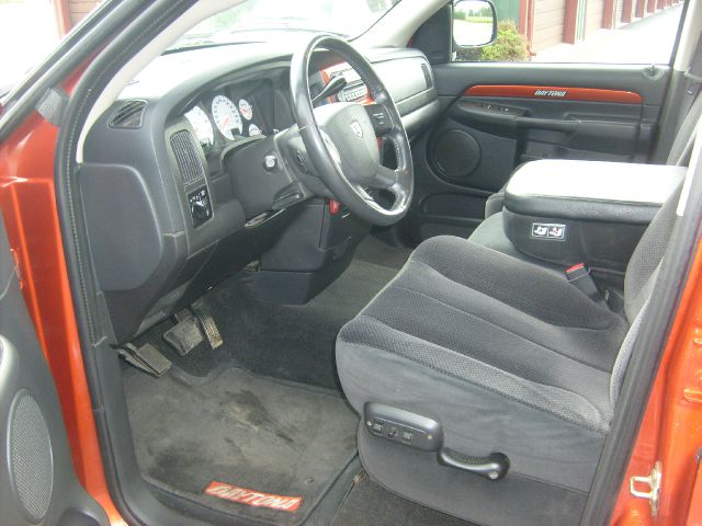 2005 Dodge Ram 1500 Ext WT