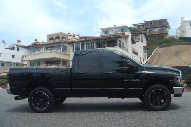 2005 Dodge Ram 1500 3.2tl With Navigation System