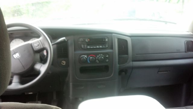 2005 Dodge Ram 1500 Unknown