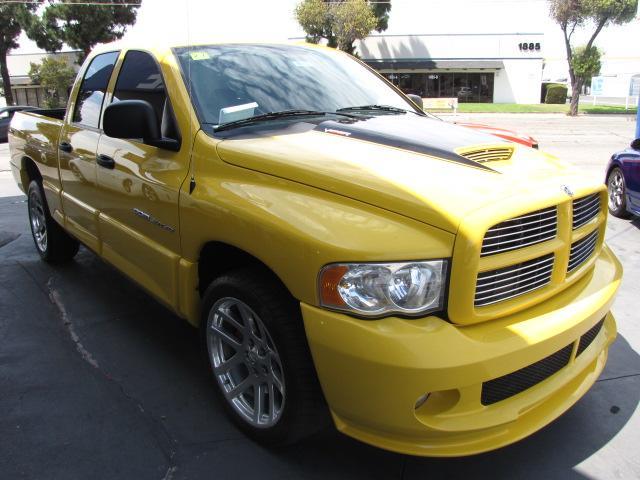 2005 Dodge Ram 1500 4dr AWD 5.5L AMG