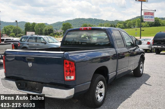 2005 Dodge Ram 1500 Crew Cab 4-wheel Drive LTZ