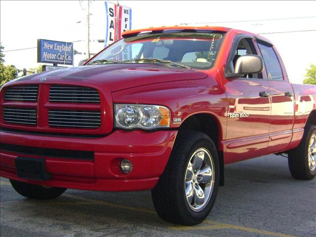 2005 Dodge Ram 1500 4dr Sdn Touring Signature RWD