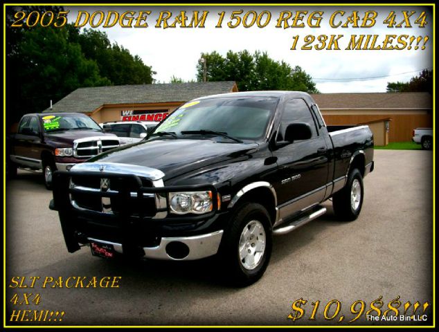 2005 Dodge Ram 1500 Fleetside EXT CAB 4X4