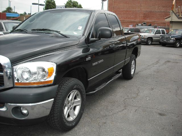 2006 Dodge Ram 1500 Class A Motorhome