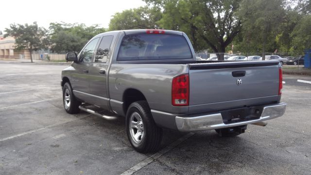 2006 Dodge Ram 1500 4dr LX 4WD Auto