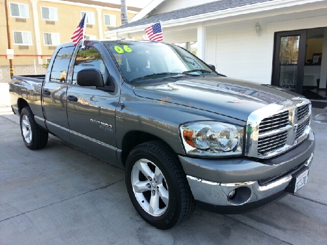 2006 Dodge Ram 1500 LS ES