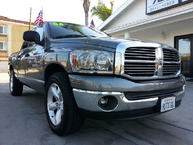 2006 Dodge Ram 1500 LS ES