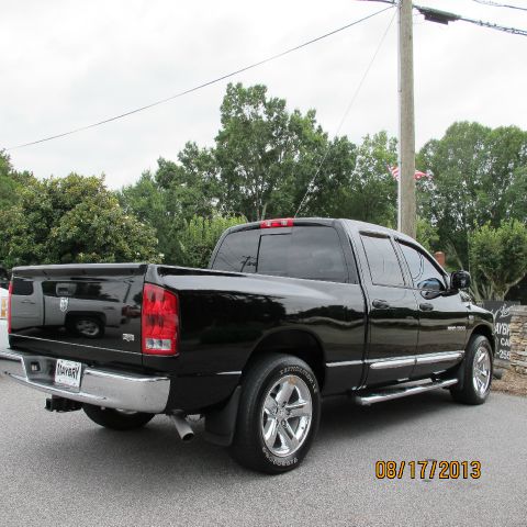 2006 Dodge Ram 1500 2.5i 1 Owner Carfaxawd