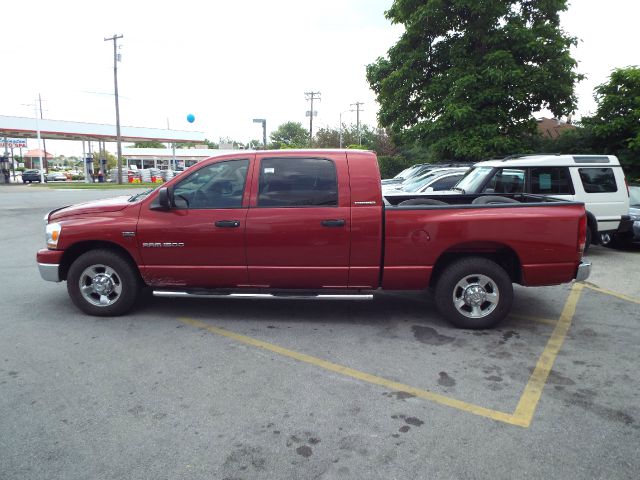 2006 Dodge Ram 1500 2WD Regular Cab 6.3 Ft Box ST