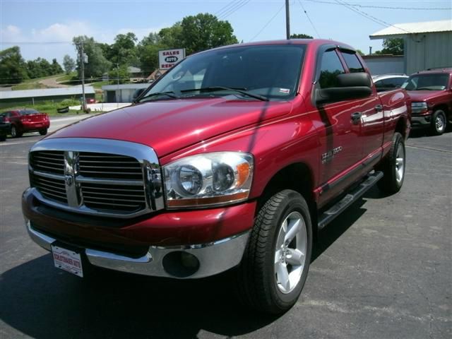 2006 Dodge Ram 1500 4dr 4WD EXT LS 4x4 SUV