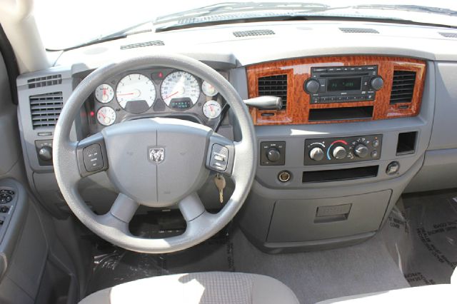 2006 Dodge Ram 1500 Collection Rogue