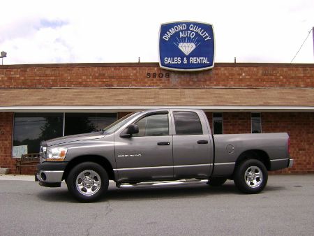 2006 Dodge Ram 1500 4dr LX 4WD Auto