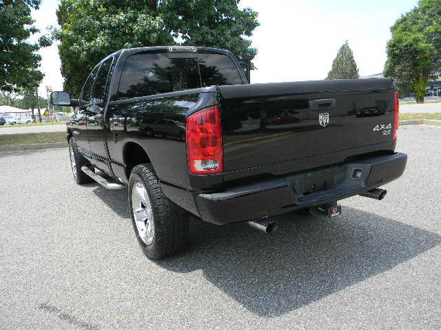 2006 Dodge Ram 1500 4d Wagon AWD