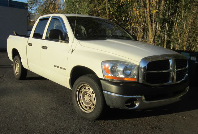 2006 Dodge Ram 1500 Sedan LX