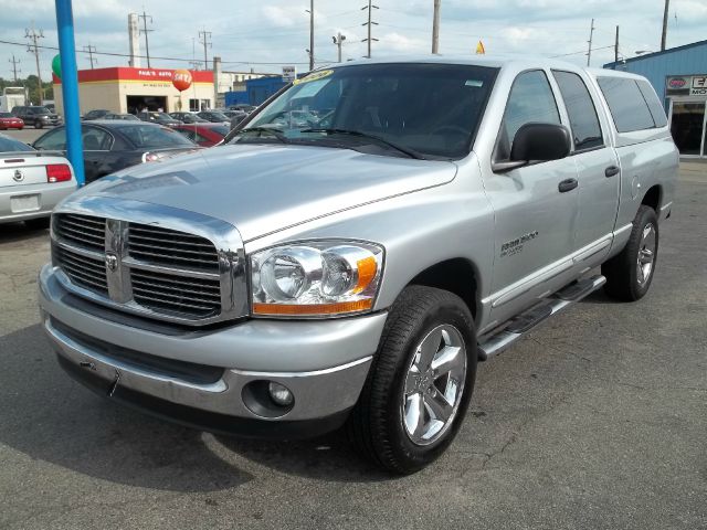 2006 Dodge Ram 1500 4d Wagon AWD