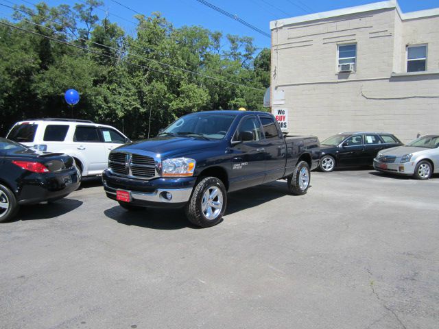 2006 Dodge Ram 1500 Sport 77pass