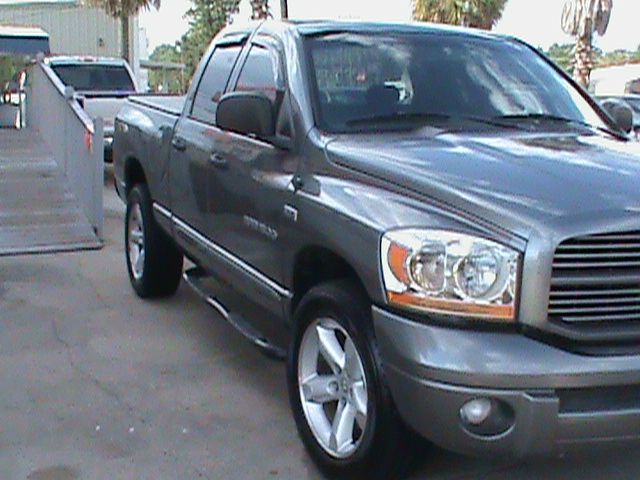 2006 Dodge Ram 1500 LS ES