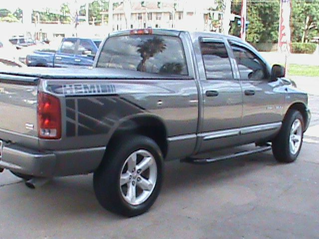 2006 Dodge Ram 1500 LS ES