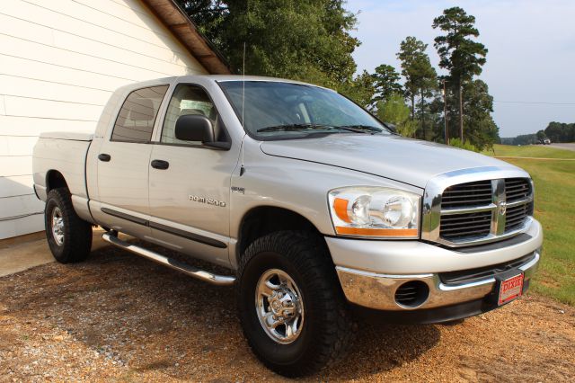 2006 Dodge Ram 1500 3500 SLT Crew LB Dually DSL