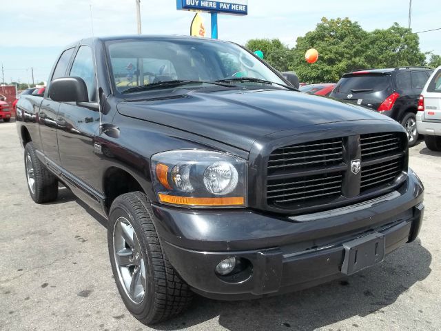 2006 Dodge Ram 1500 4d Wagon AWD