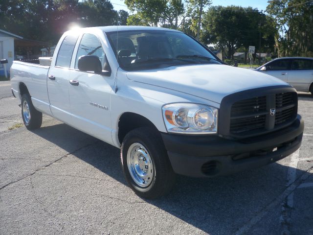 2007 Dodge Ram 1500 4dr LX 4WD Auto