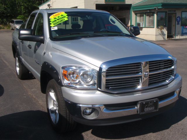 2007 Dodge Ram 1500 T_tops , LOW Miles