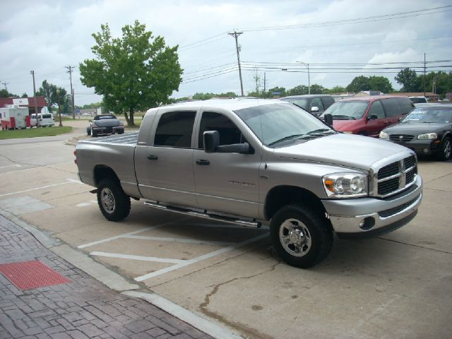 2007 Dodge Ram 1500 3500 SLT Crew LB Dually DSL