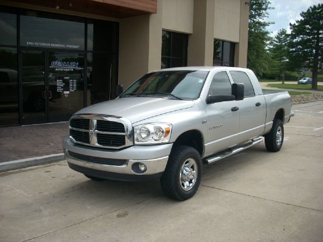 2007 Dodge Ram 1500 3500 SLT Crew LB Dually DSL