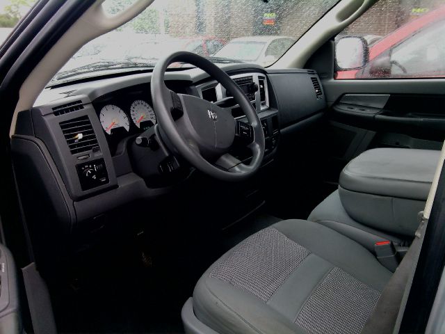 2007 Dodge Ram 1500 LS ES