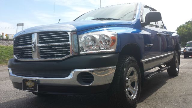 2007 Dodge Ram 1500 4dr LX 4WD Auto