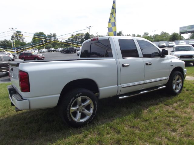 2007 Dodge Ram 1500 1998 Dodge Highline