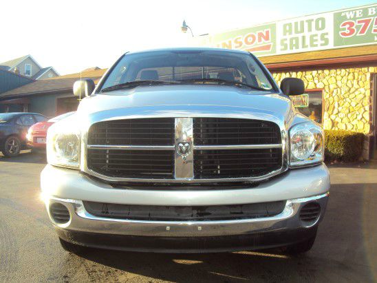 2007 Dodge Ram 1500 Wagon SE