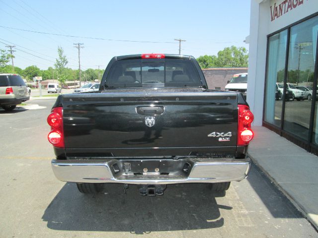 2007 Dodge Ram 1500 XLT 4X4 W/third Row Seating