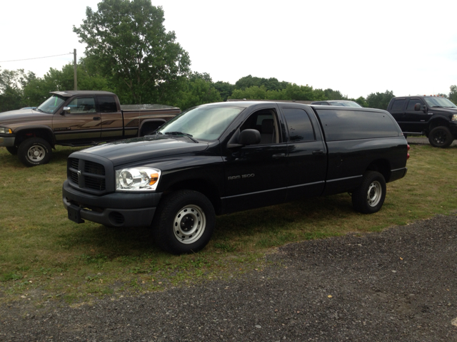 2007 Dodge Ram 1500 4dr LX 4WD Auto