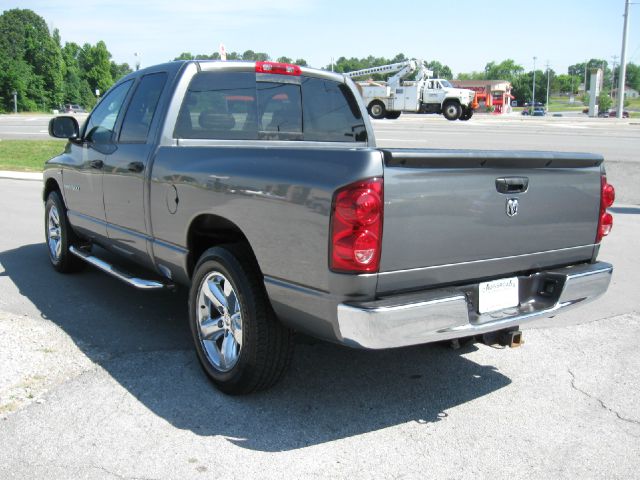 2007 Dodge Ram 1500 LS ES