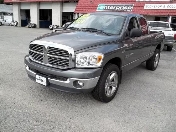 2007 Dodge Ram 1500 4d Wagon AWD