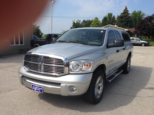 2007 Dodge Ram 1500 4d Wagon AWD