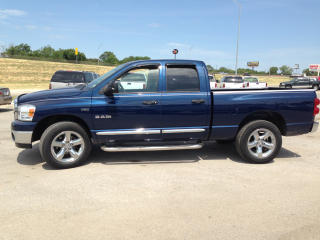 2008 Dodge Ram 1500 4dr LX 4WD Auto